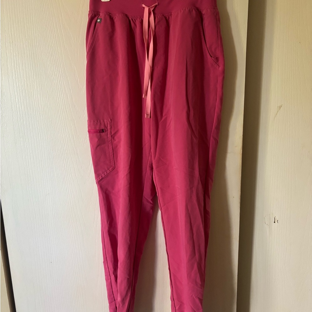FIGS F'n pink Zamora Joggers